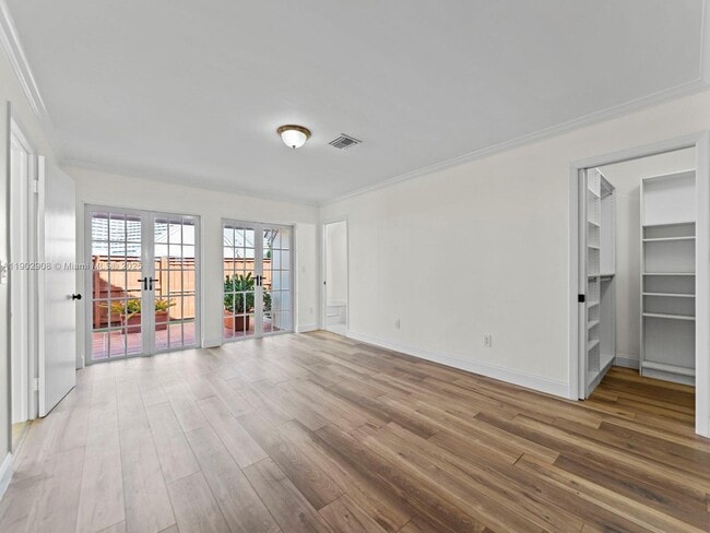 Building Photo - 9947 NW 47th Terrace