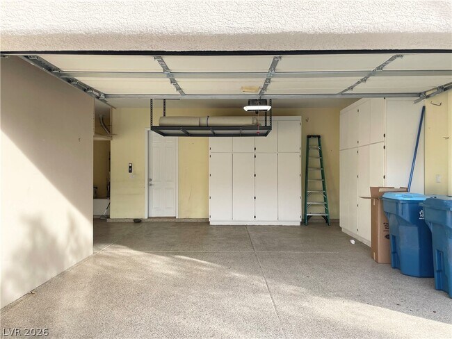 Building Photo - 10674 San Bellacova Ct