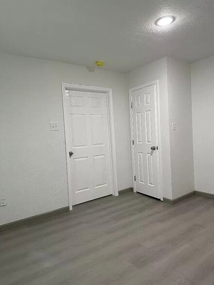 Building Photo - 2924 Byley Blvd