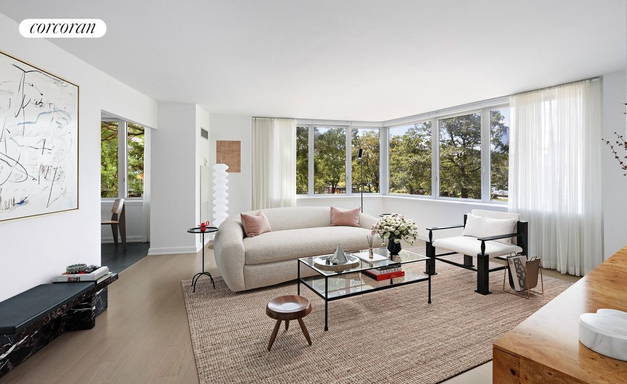 Building Photo - 20 River Ter.