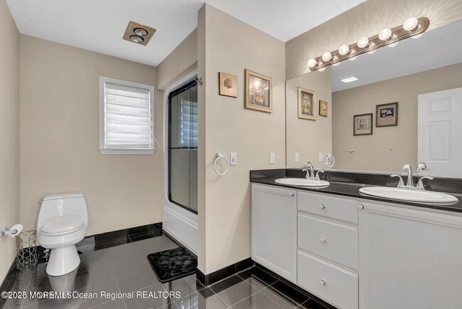 Building Photo - 7 MacKenzie Rd