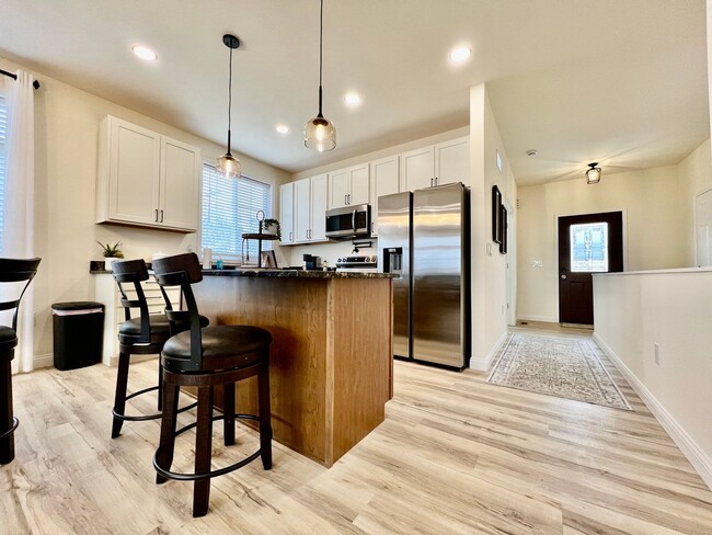 Building Photo - Beautiful NEW Ranch Home with a large deck...