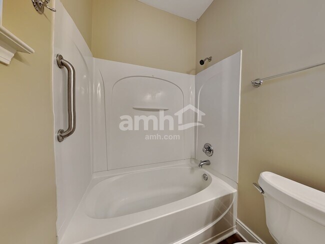 Building Photo - 248 Woodbrook Way