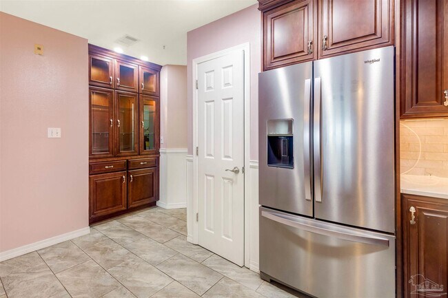 Building Photo - 1409 US-98