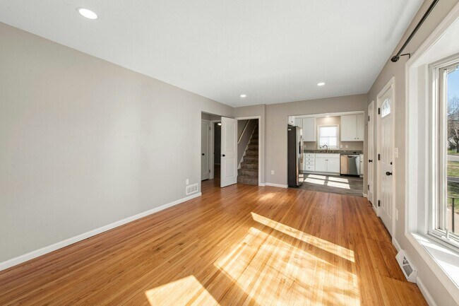 Building Photo - 6520 Stevens Ave