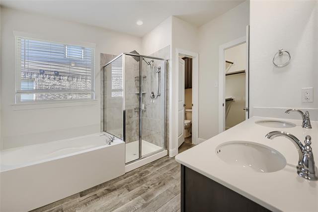 Building Photo - 11417 Culberson Dr