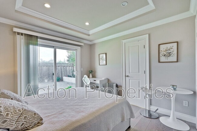 Building Photo - 2185 Chuleta Ct