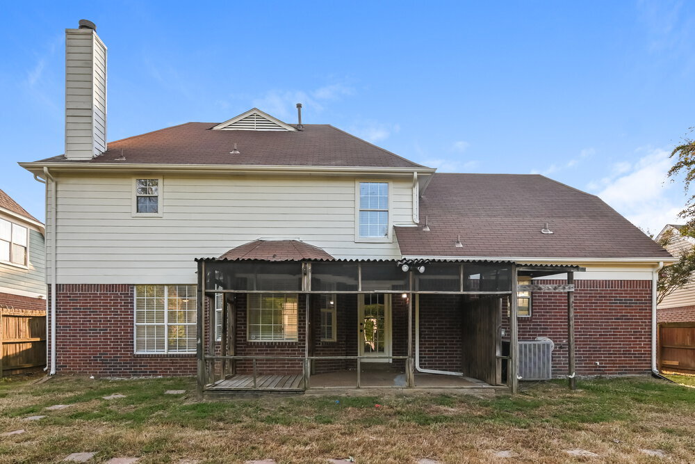 Building Photo - 7159 Creekside Dr