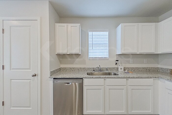 Building Photo - 401 Bohannon Dr.