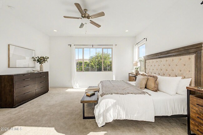 Building Photo - 2083 E Scorpio Pl