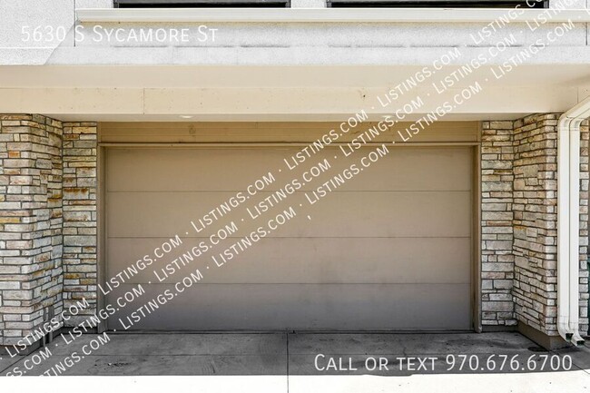 Building Photo - 5630 S Sycamore St