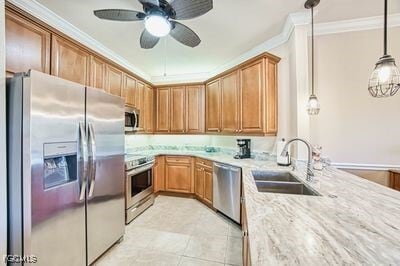 Building Photo - 10090 Lake Cove Dr