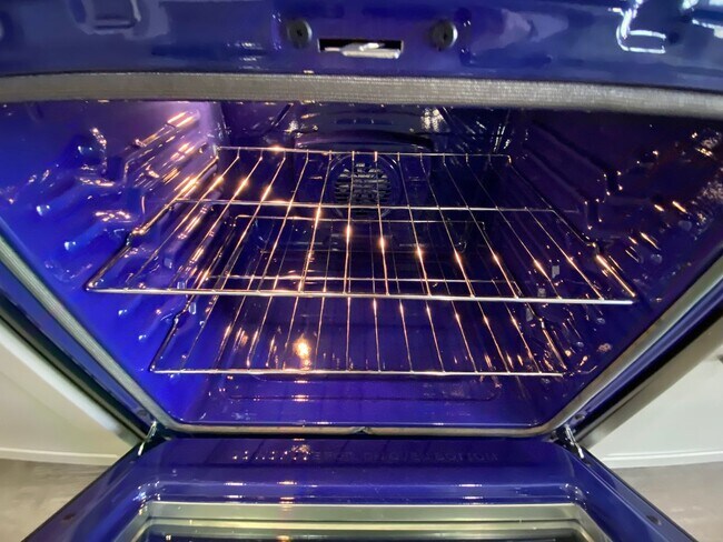 Building Photo - 4 Bedroom 2 Bath Single Level in Meridian Eagle & Ustick available 06/22/26