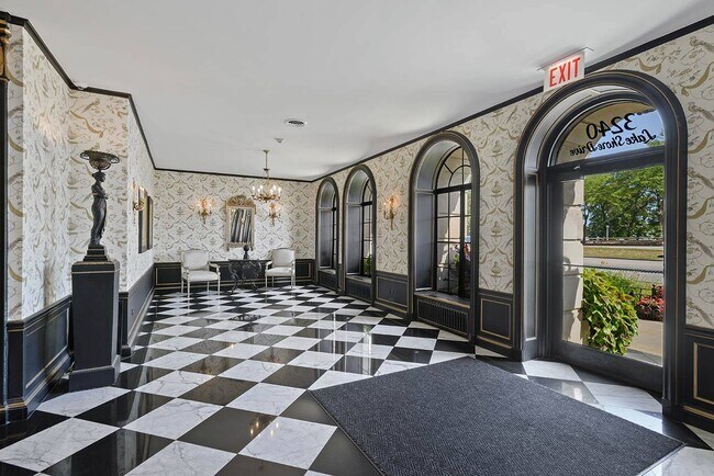 Building Photo - 3240 North Lake Shore Drive