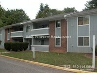 Building Photo - 3215 Chaparral Dr