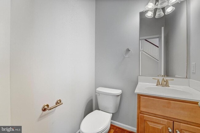 Building Photo - 609 Tebbston Dr