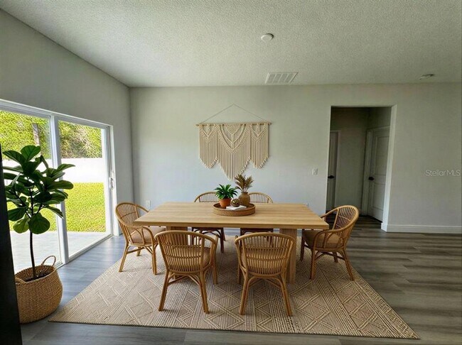 Building Photo - 8902 SW 135th Street Rd