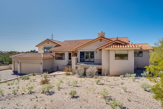 Primary Photo - 5631 N Paseo Otono