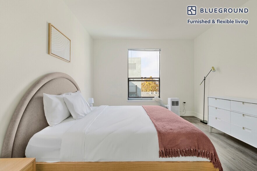 Building Photo - 754 The Alameda