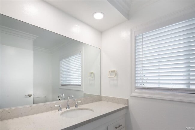 Building Photo - 21753 Tahoe Ln