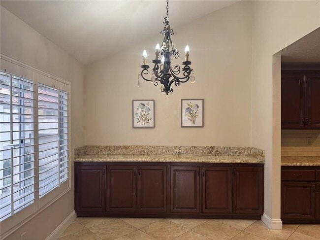 Building Photo - 444 Golden Springs Dr