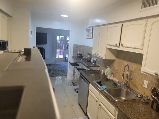 Breakfast Bar - 376 N Post Oak Ln