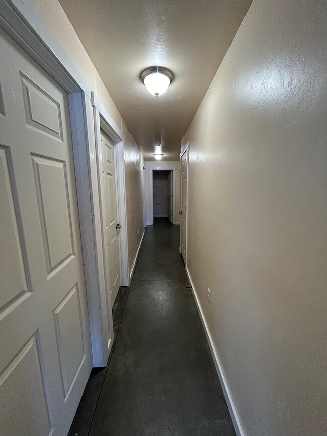 Building Photo - 1242 Grizzly Trail