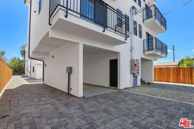 Building Photo - 1265 Browning Blvd