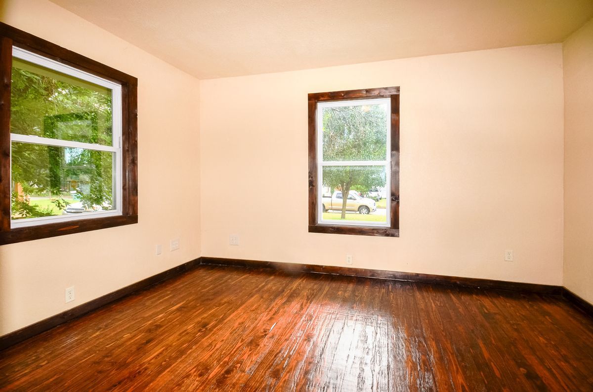 Building Photo - 1421 N Cleveland Ave