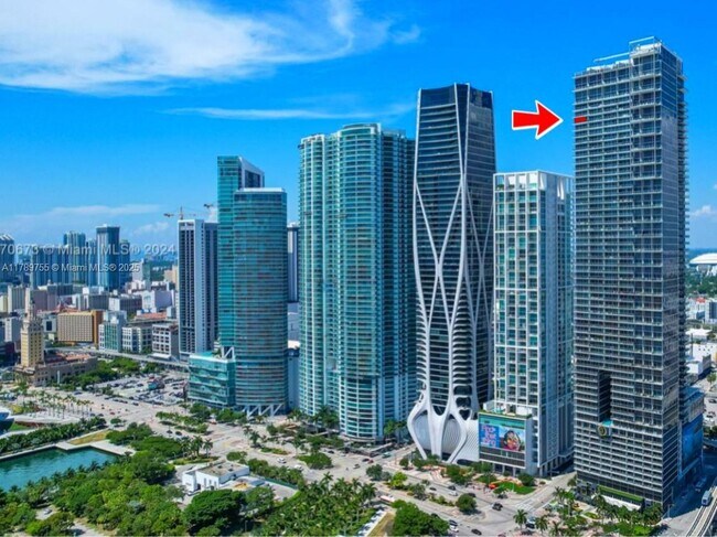 Primary Photo - 1100 Biscayne Blvd