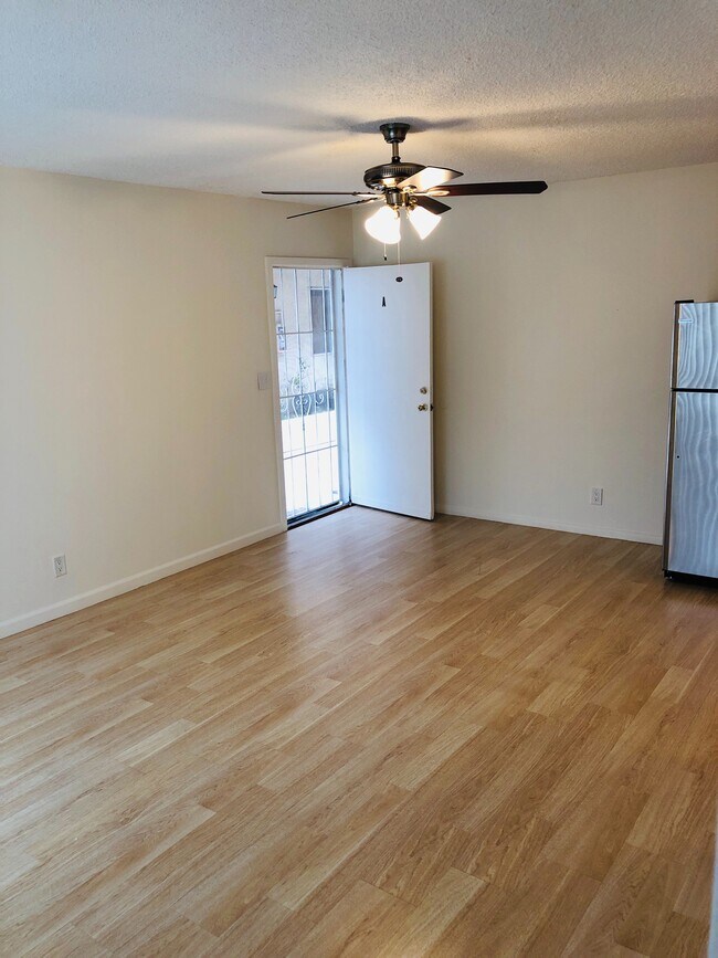 Building Photo - 4558 W 173rd St
