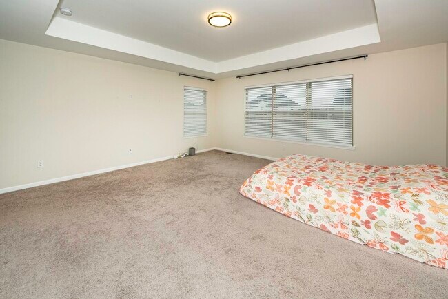 Building Photo - 50236 Amberwood Rd