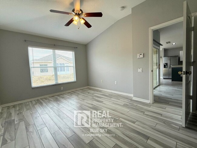 Building Photo - 5238 Gato Del Sol Cir