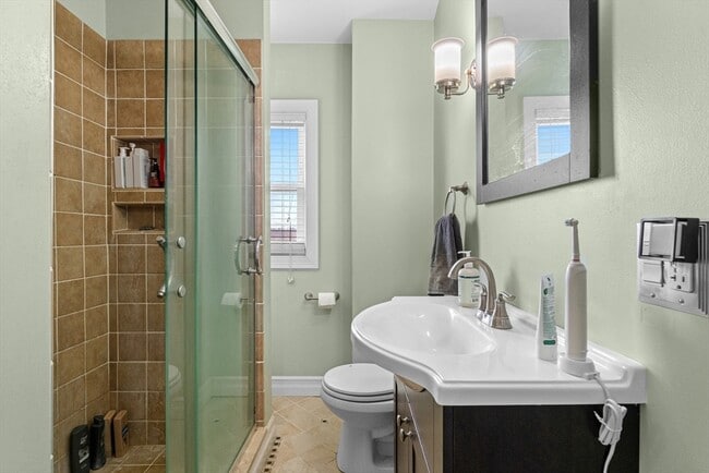 Building Photo - 189 Kendrick Ave