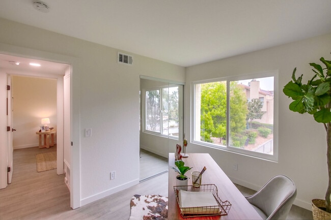 Building Photo - 1059 Arbor Ln