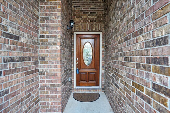Building Photo - 14831 Keely Woods Ct