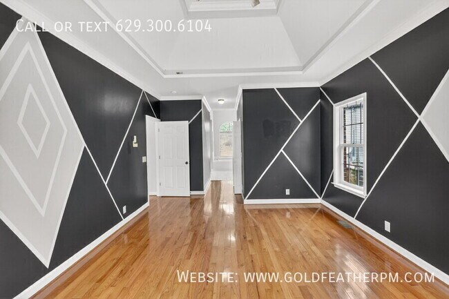 Building Photo - 3940 Waterford Way