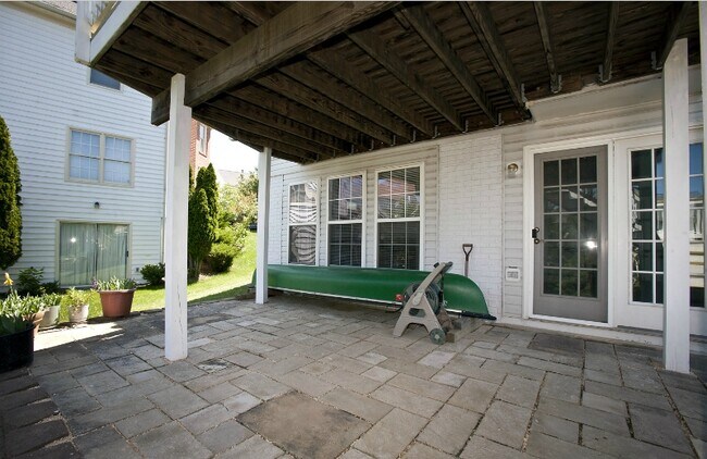 Building Photo - 11401 Crownwood Ln