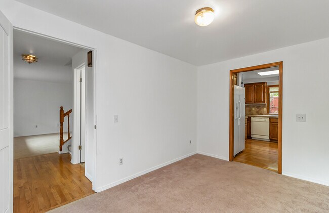 Building Photo - 22606 23rd Pl W