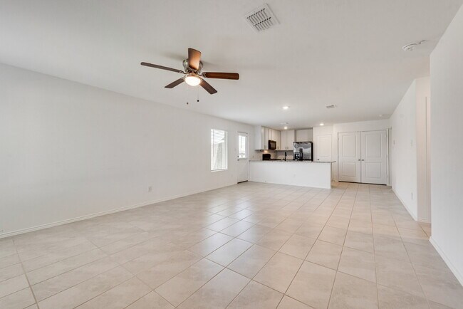 Building Photo - Charming 3-Bedroom Home with 2 Full Baths in Justin, TX – Cozy Living at Shale Creek