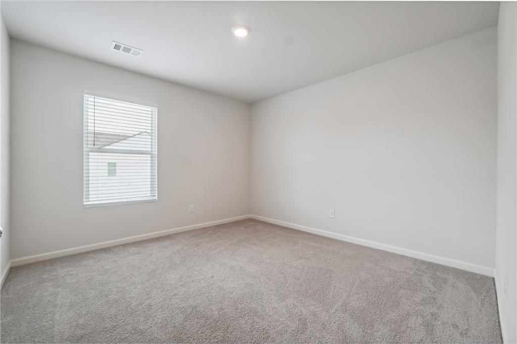 Building Photo - 100 Fernbrook Trl