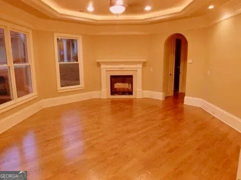 Building Photo - 2295 Valla Parc Ct