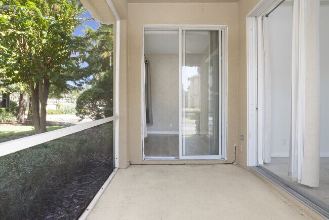 Building Photo - Pinellas Park, Gated Townhome Community 3/...