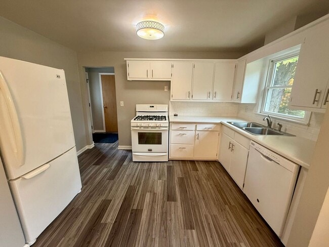 Building Photo - 3 Bed 1 Bath Single Family Home in Wausau