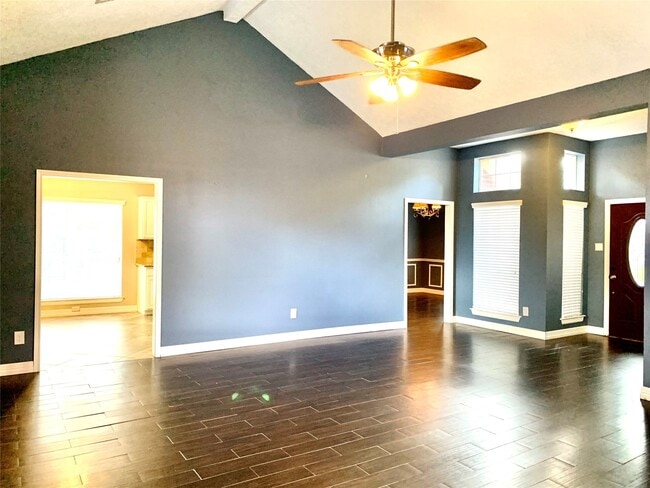 Building Photo - 14115 Cascade Falls Dr