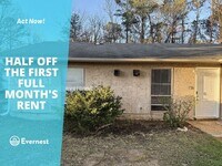 Building Photo - 248 Foxglen Rd