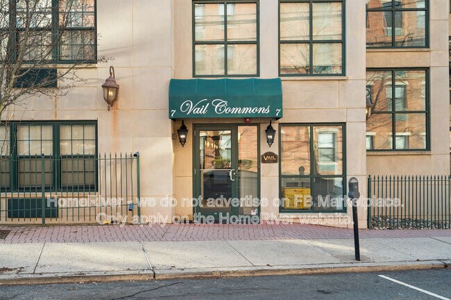 Building Photo - 7 Prospect St