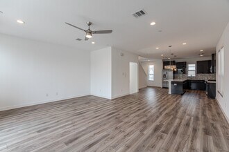 Building Photo - 18736 Centro Main St