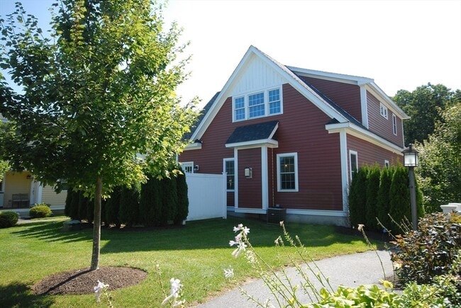 Building Photo - 19 Brigham Farm Ln