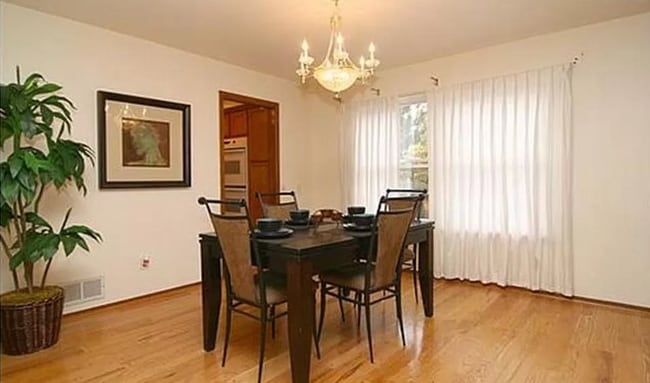 Building Photo - 5650 S Ouray St